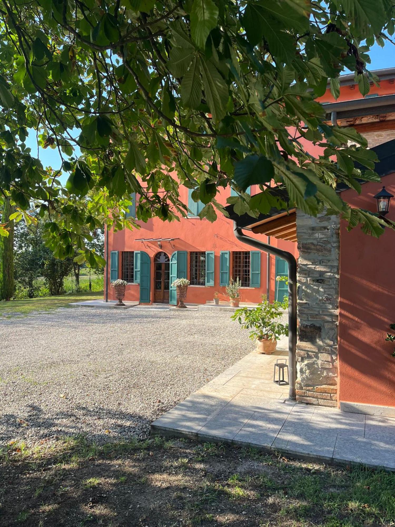Le Mansarine Charme B&B Castellaro  Extérieur photo
