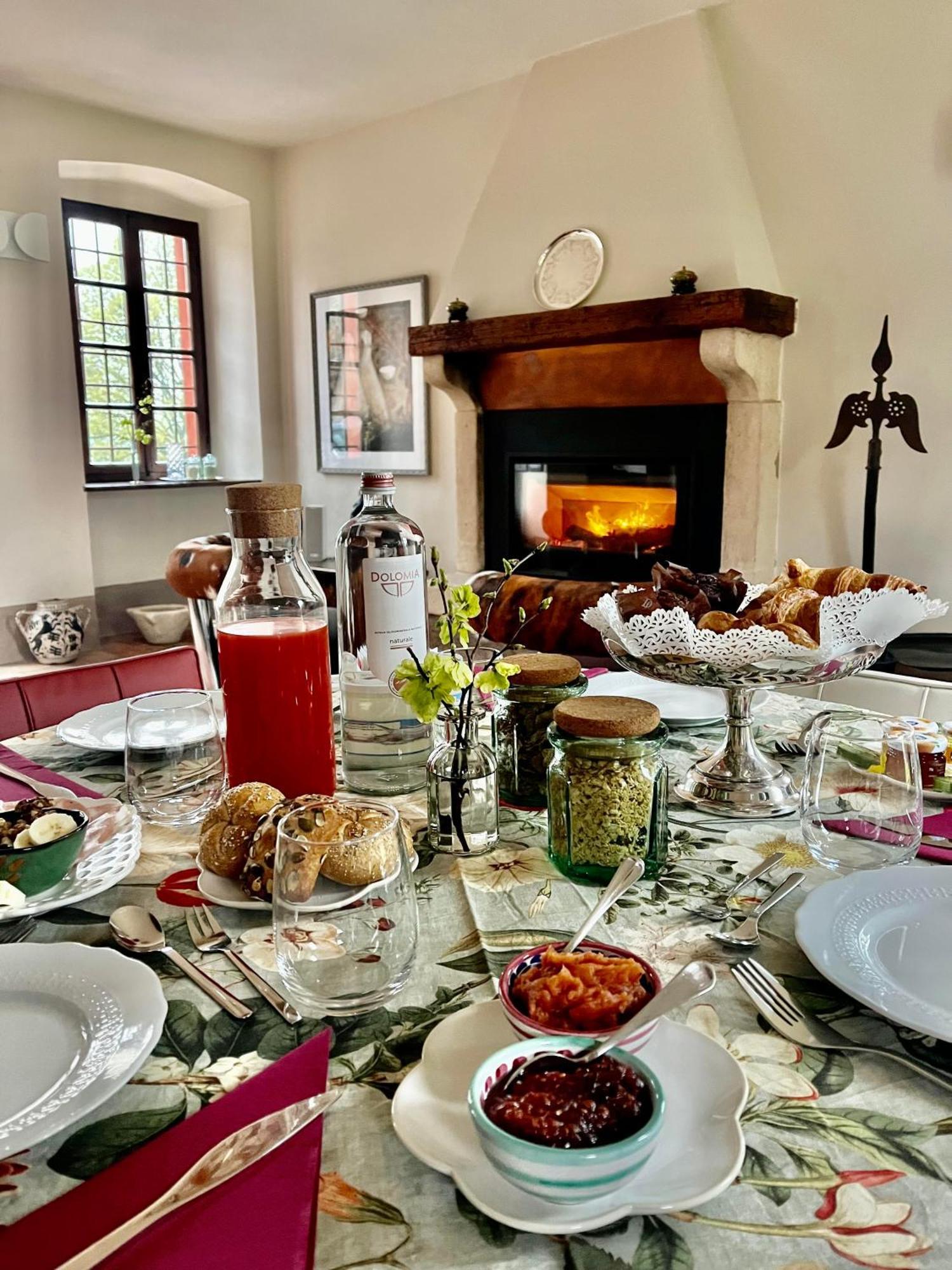 Le Mansarine Charme B&B Castellaro  Extérieur photo