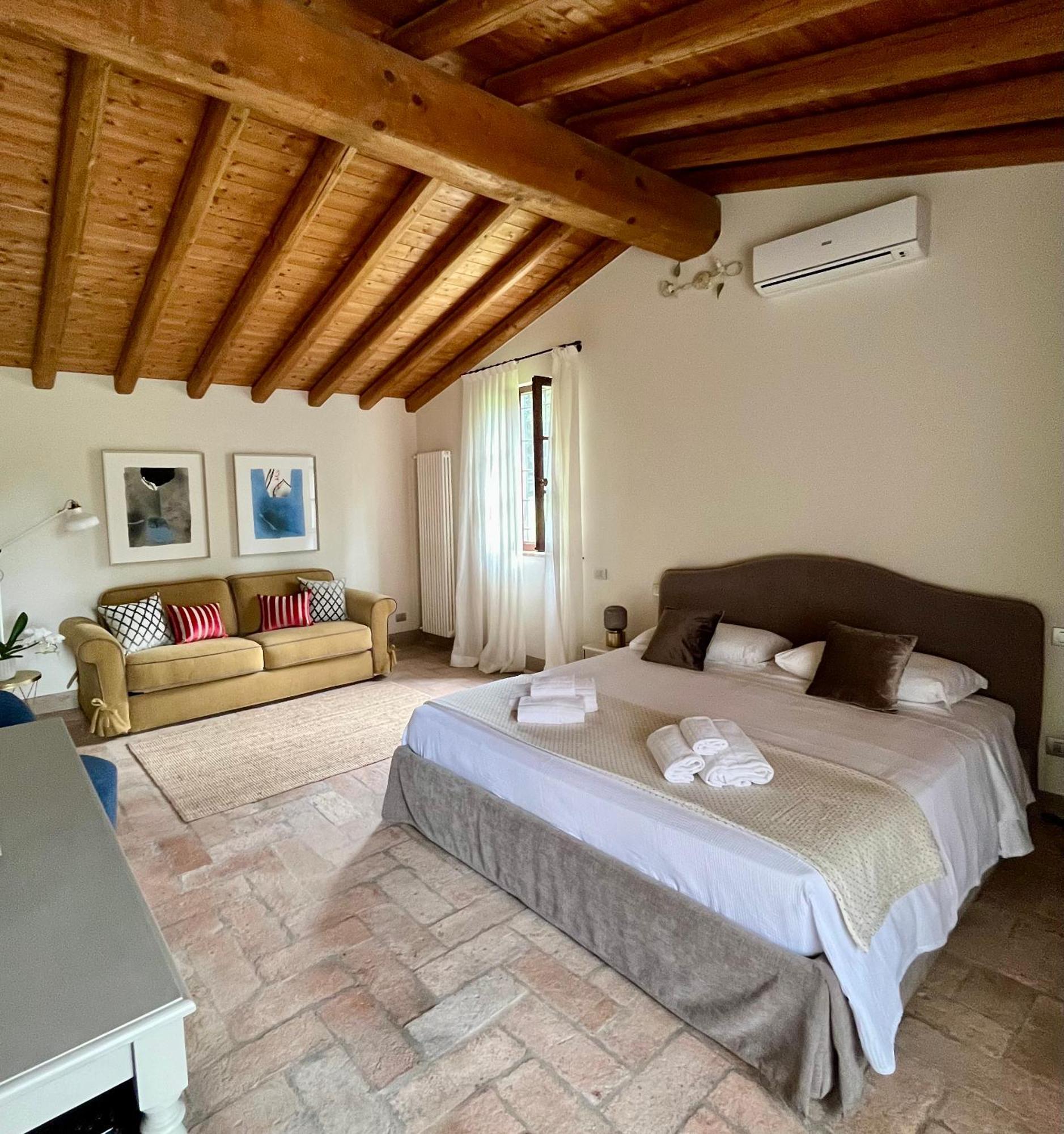 Le Mansarine Charme B&B Castellaro  Extérieur photo